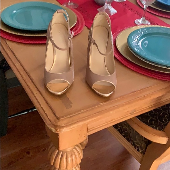 Nine West heels - Picture 2 of 3